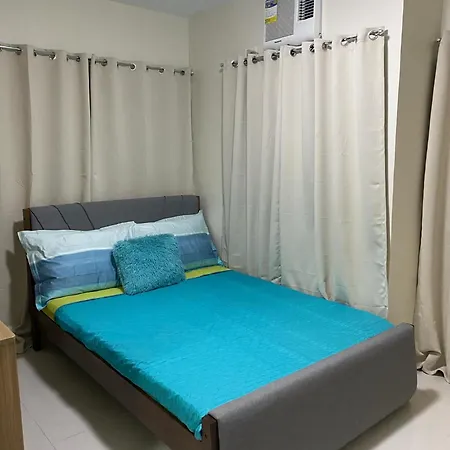 Midpoint Residences Tower 1 Unit 2202