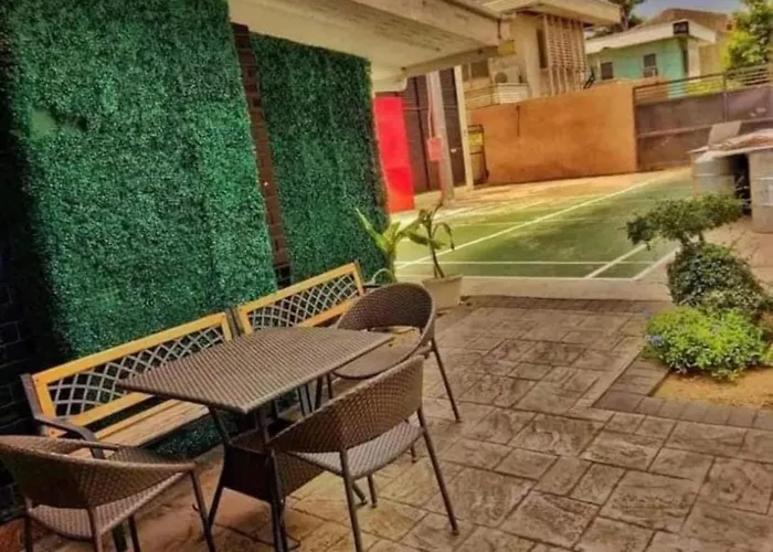 Midpoint Residences Tower 1 Unit 2202 Hotel a capsule Mandaue